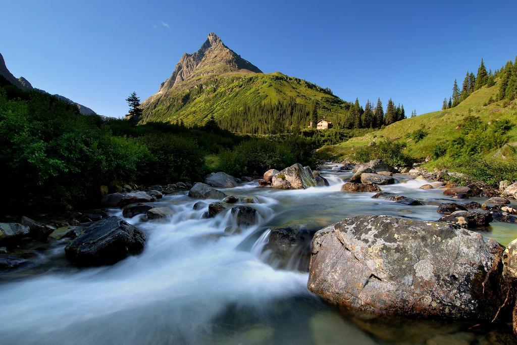 Posthotel Strengen Am Arlberg Eksteriør billede